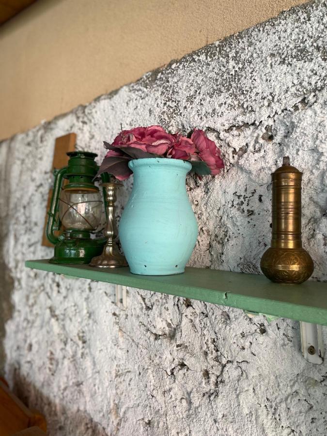 Studio Apartmani Kremic Karlobag Exteriör bild